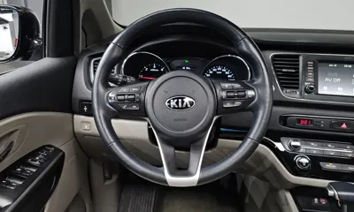 Kia Canival
