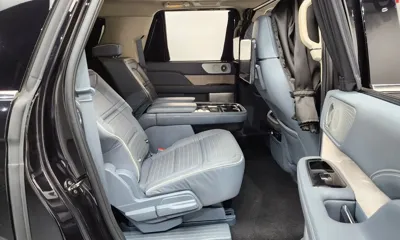 Lincoln Navigator