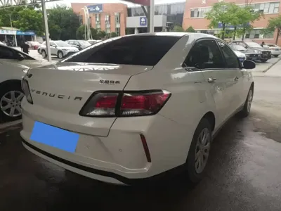 Venucia D60 EV