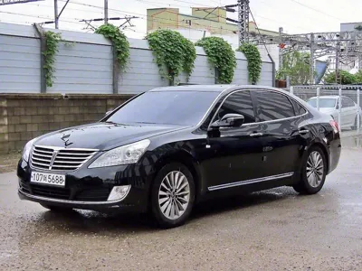 Hyundai Equus