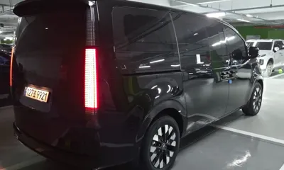 Hyundai Staria