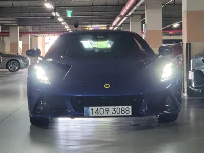Lotus Emira
