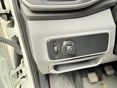 Maxus V80