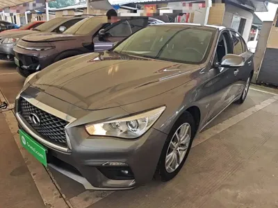 Infiniti Q50L