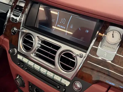 Rolls-Royce Dawn