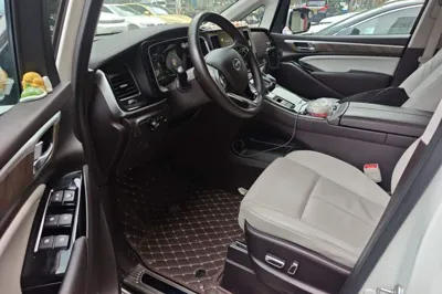 GAC Trumpchi M8