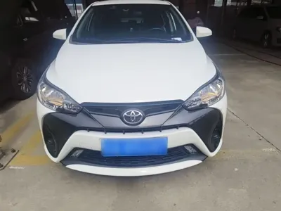 Toyota Yaris L