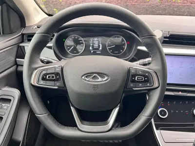 Chery Arrizo 5