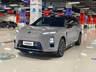 Nio ES8