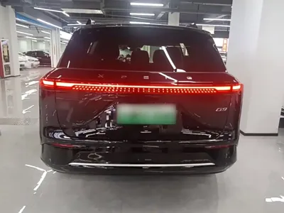 Xpeng G9