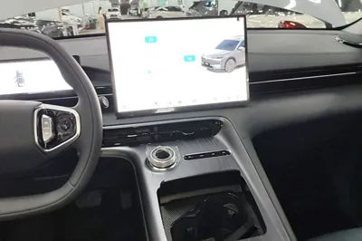 Geely Galaxy E5