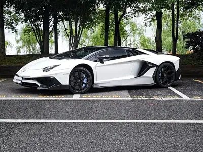 Lamborghini Aventador