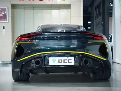 Lotus Emira
