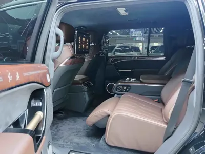 Hongqi 红旗金葵花国耀