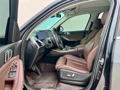 BMW X5 (Import)