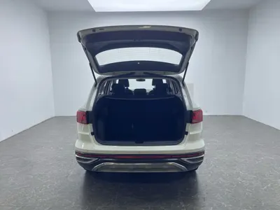 Jetta VS7