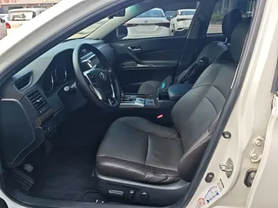 Toyota Reiz