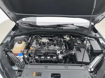 Roewe i5