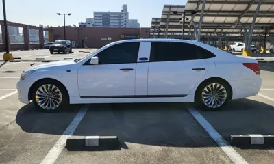 Hyundai Equus