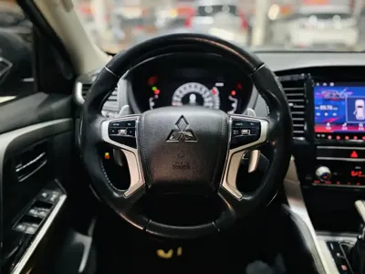 Mitsubishi Pajero Sport (Import)