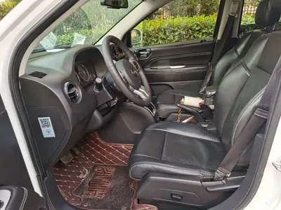 Jeep Compass (Import)