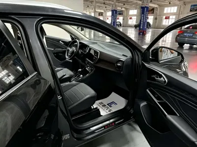 Jetta VS5