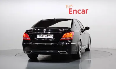 Hyundai Equus