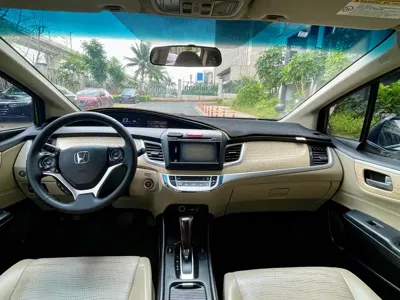 Honda Jade
