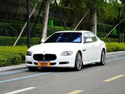 Maserati Quattroporte