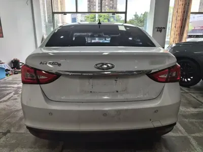 Chery Arrizo 5