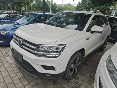 Volkswagen Tharu