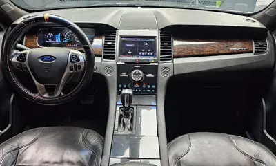 Ford Taurus