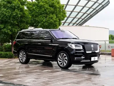 Lincoln Navigator