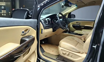 Kia Canival