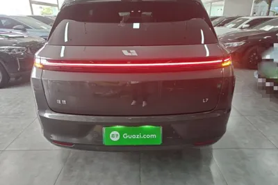 Li Auto L7