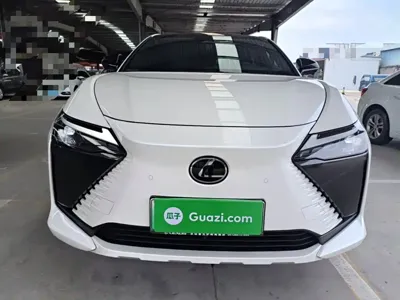 Lexus RZ