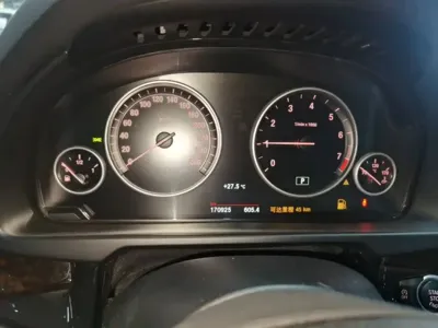 BMW X5 (Import)