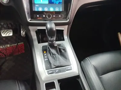 Roewe RX5