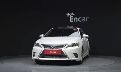 Lexus CT200h