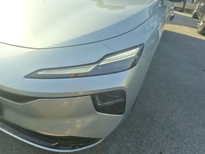 Roewe D6
