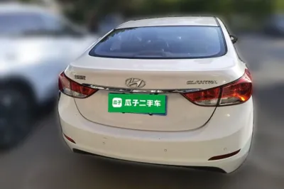 Hyundai Elantra (5th Generation