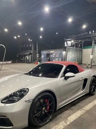 Porsche 718