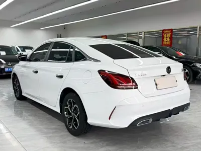 MG MG5