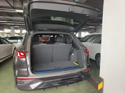 Audi Q6