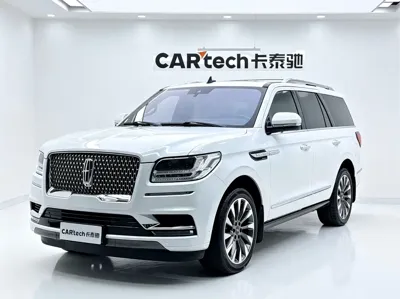 Lincoln Navigator