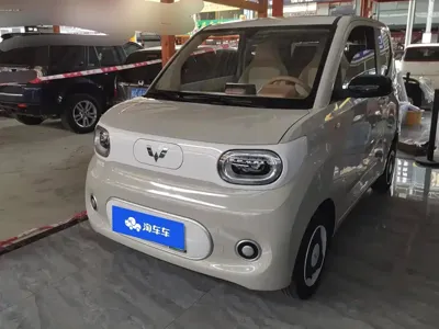 Wuling MINIEV