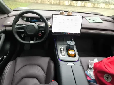 Xiaomi Auto SU7