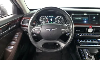 Genesis EQ900