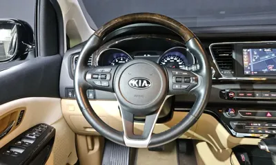 Kia Canival