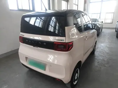 Wuling MINIEV